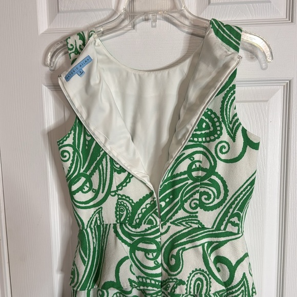 Antonio Melani Paisley Peplum green & white dress - Size 6 - Picture 4 of 4